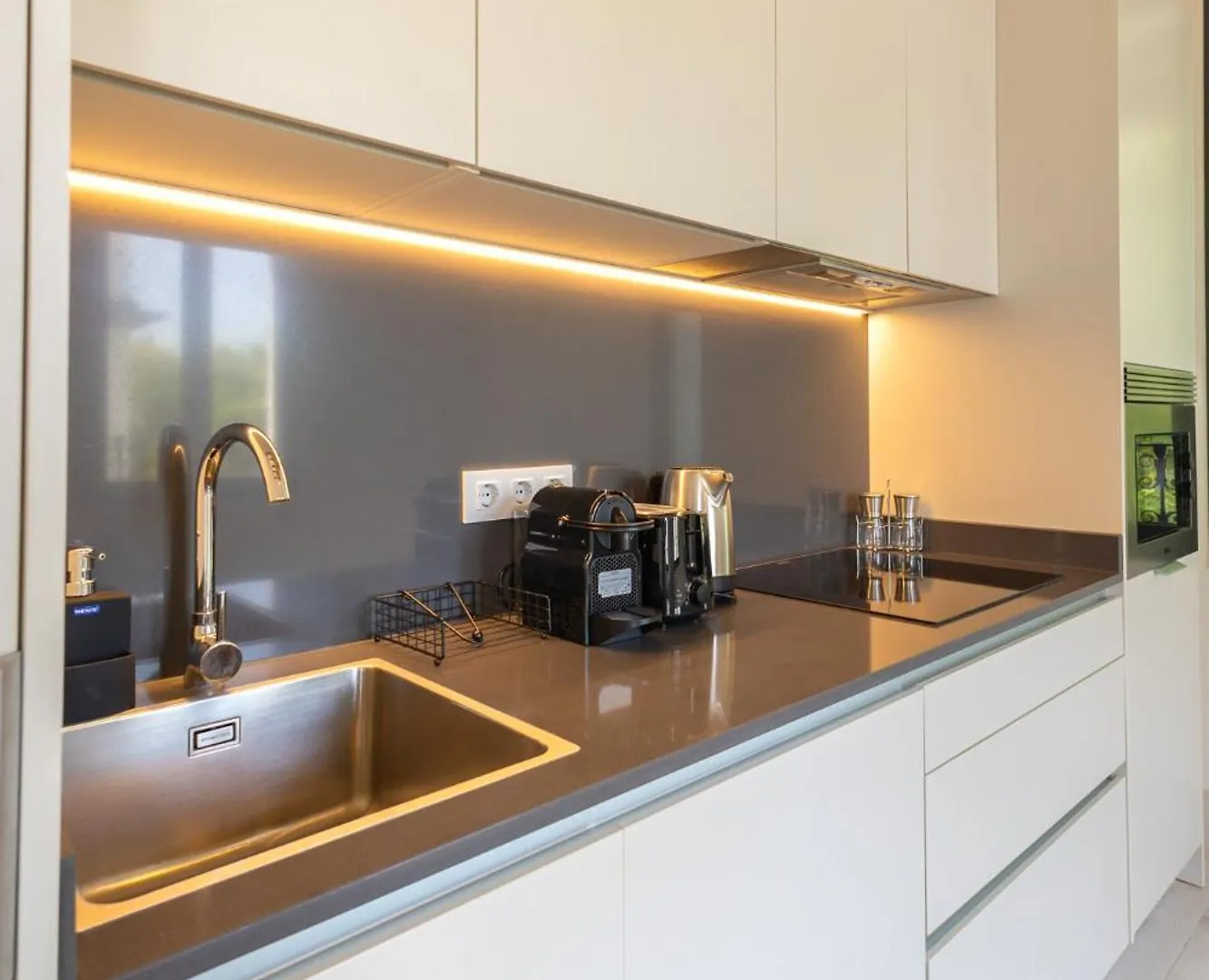 Ohliving Teatinos 1B Apartment Seville