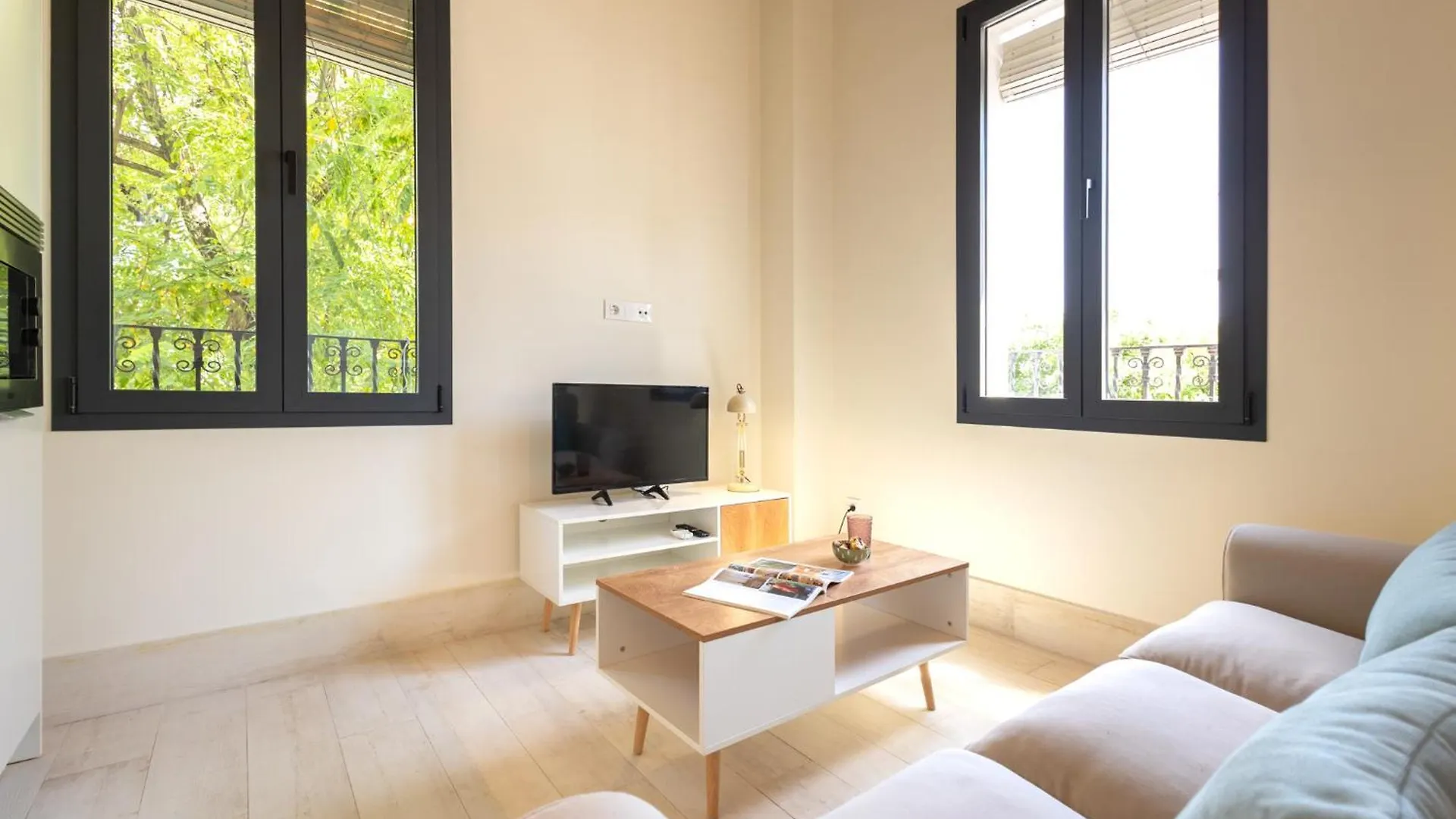 Ohliving Teatinos 1B Apartment Seville
