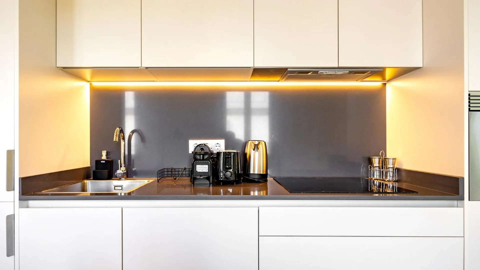 Ohliving Teatinos 1B Apartment Seville